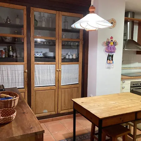 Casa de Férias La Alberquilla, Un Oasis Con Piscina En *