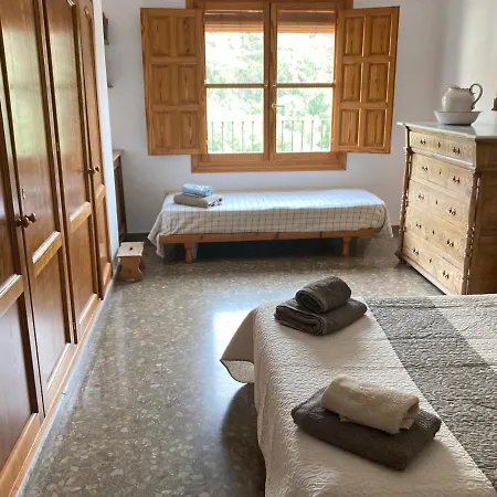 Ferienhaus La Alberquilla, Un Oasis Con Piscina En Quéntar