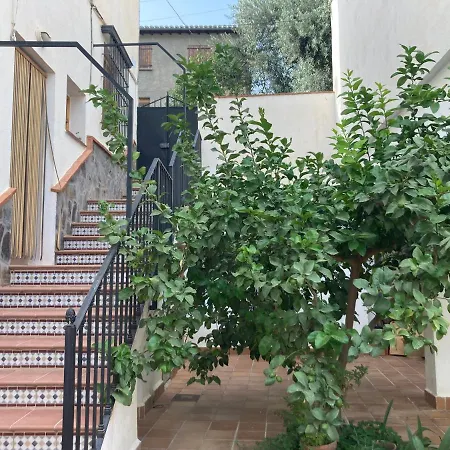 Ferienhaus La Alberquilla, Un Oasis Con Piscina En *